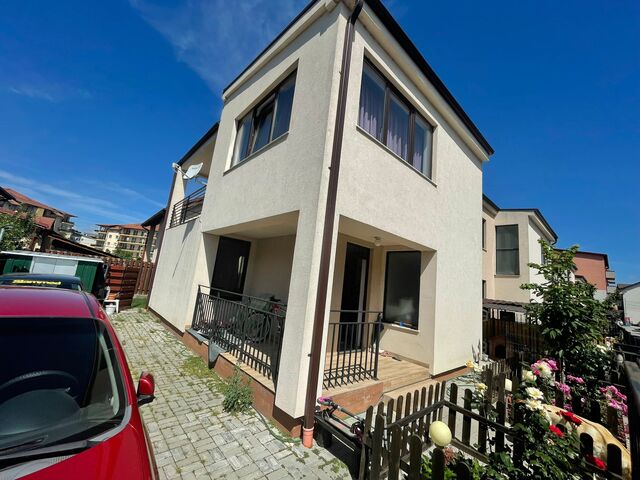 Duplex modern cu 320 mp teren, in zona Cetatii, in Floresti