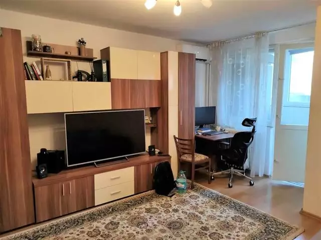 Garsoniera 28 mp, etaj 2 din 10, mobilata utilata, zona BIG Manastur