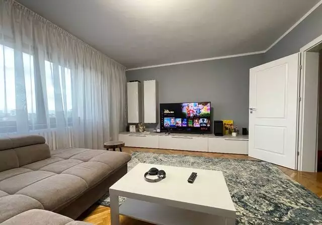 Apartament 4 camere, 110 mp, zona exclusivista Andrei Muresanu