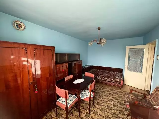 Apartament 2 camere decomandat cu garaj zona Primaverii Manastur