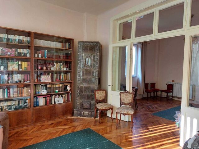 Apartament 2 camere cu gradina, zona Centrala - str. Horea