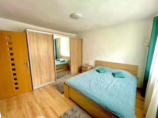 2 camere decomandat etaj intermediar zona Izlazului Manastur