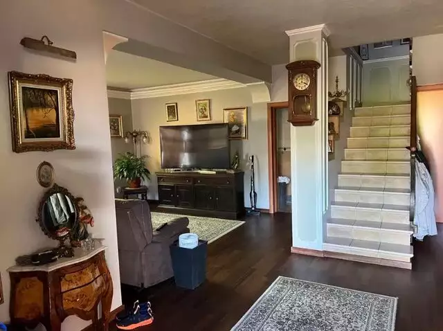Casa individuala P+Etaj, curte frumoasa, zona Platinia