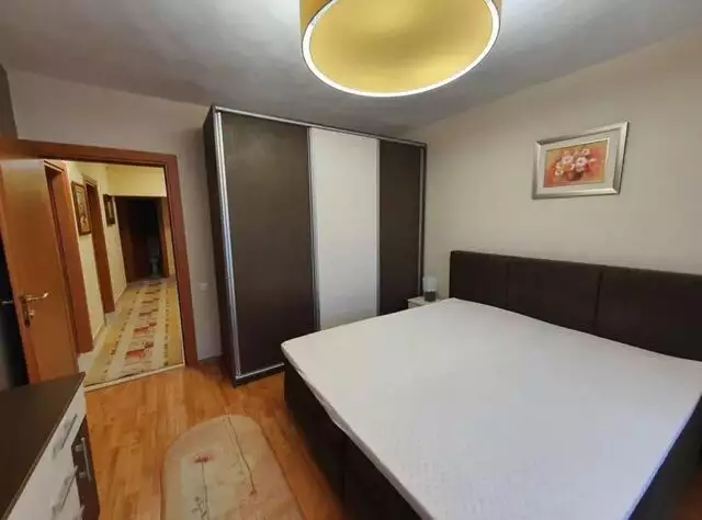 Ap.artament 3 camere de inchiriat, parcare, Pet friendly