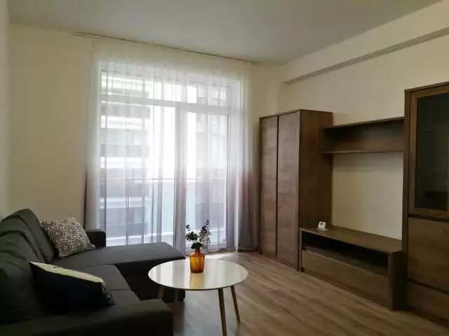 Apartament 2 camere decomandate, zona Sopor