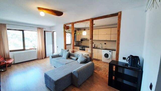 Apartament 2 camere, 58 mp + terasa 11,56 mp,  parcare, zona Calvaria