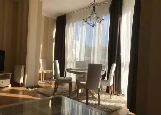 Apartament cu 3 camere,doua locuri de parcare,cartier Buna Ziua