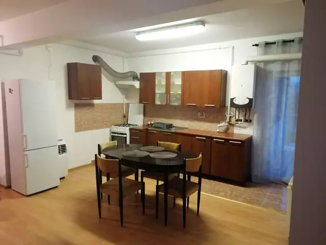 Apartament cu 2 camere de inchiriat in Gheorgheni