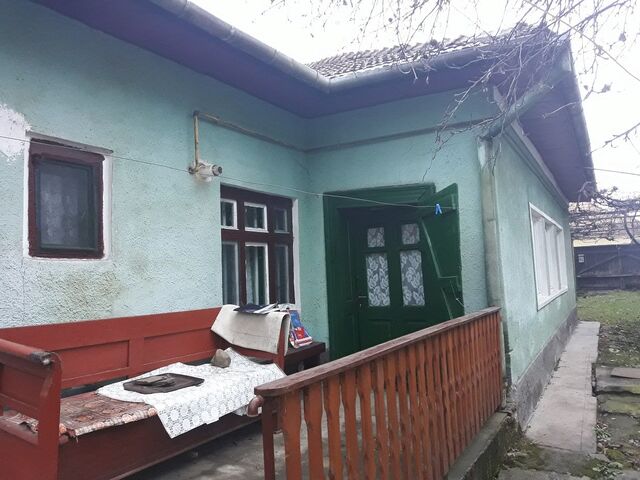 Casă singur in curte cu 802 mp teren în Bulgaria