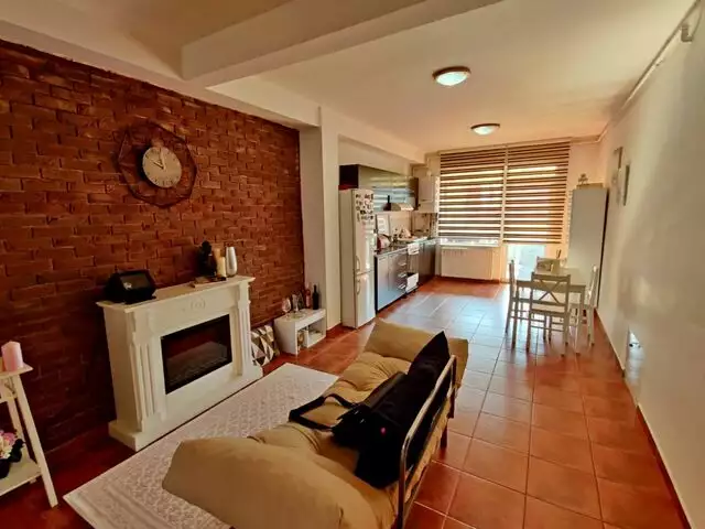 Apartament confort sporit, 2 camere, 80 mp, etaj 3/4, zona Sopor