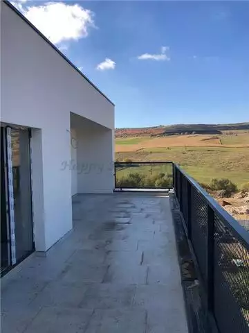 2 camere tip Penthouse