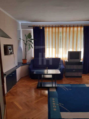 Apartament cu 3 camere, decomandat, 90 mp, in zona Coloane Grigorescu