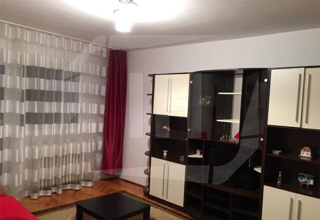 Apartament cu 3 camere, decomandat, 70 mp, zona Profi Grigorescu