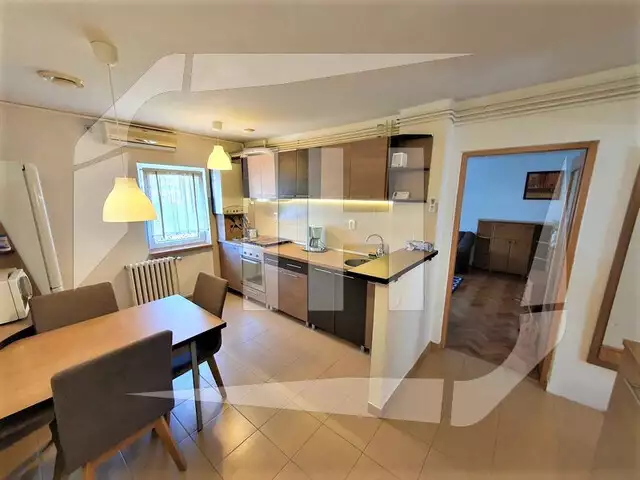 Apartament 3 camere, 72 mp, 2 balcoane, modern, zona Parcul 14 Iulie