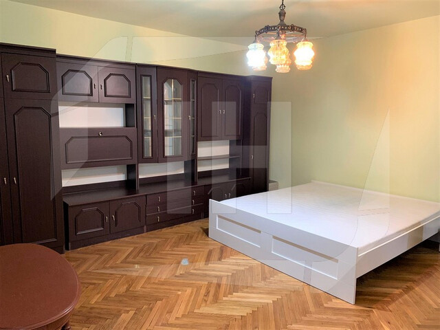 Apartament 3 camere, decomandat, 2 balcoane, pet friendly, zona Gradini Manastur
