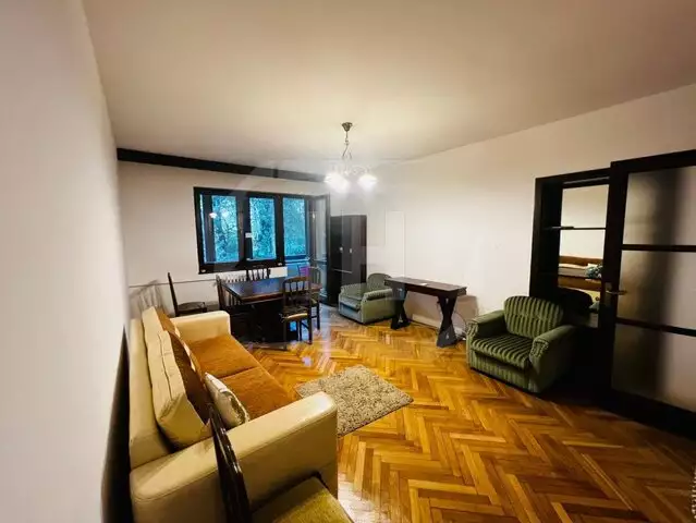Apartament 2 camere, 58 mp, decomandat, zona Casei de Cultura