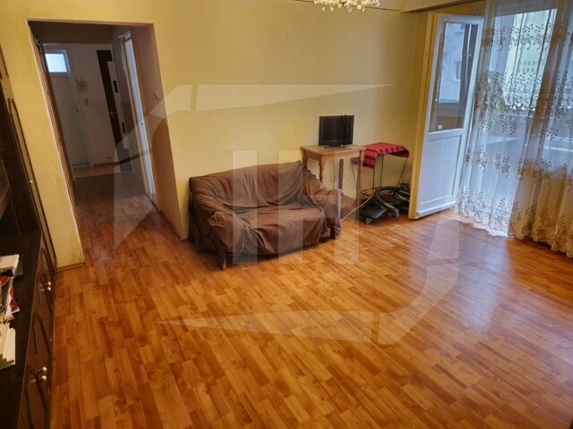 Apartament 4 camere, etaj 1, in zona Bazei Sportive - PropertyBook