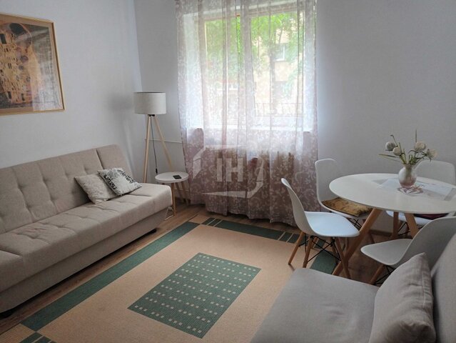 Apartament cu 2 camere, renovat, Gheorgheni - PropertyBook