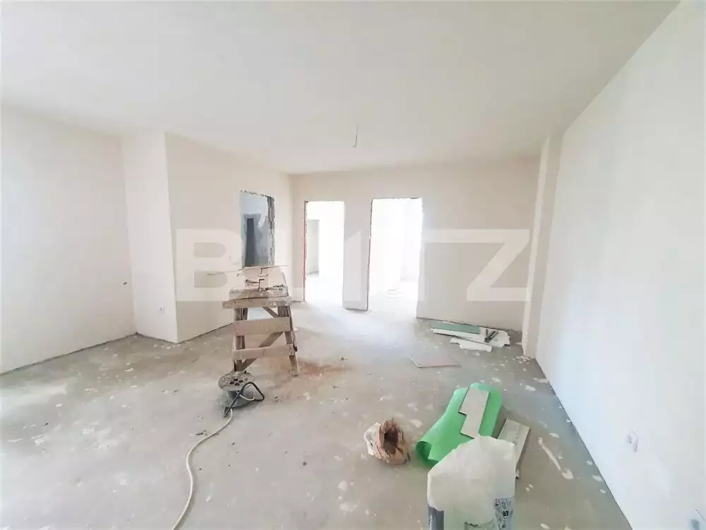 Apartament cu 3 camere, 68 mp, semifinisat, cu CF, zona strazii Razoare