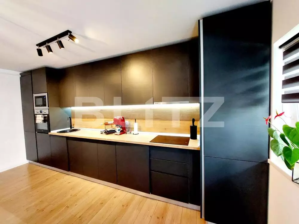 Apartament lux, 3 camere, 64mp, parcare, zona Dumitru Mocanu