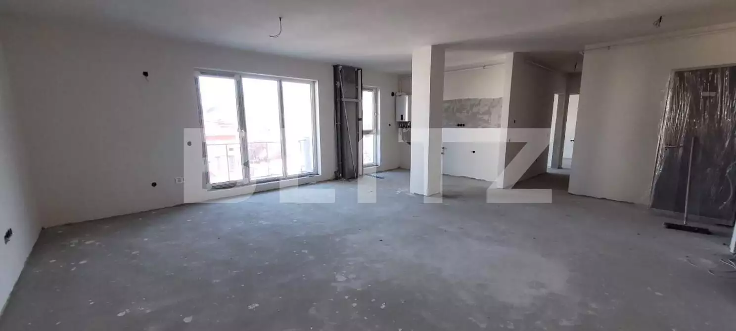 Apartament 3 camere, 80 mp, in ansamblu rezidential nou, zona Teilor