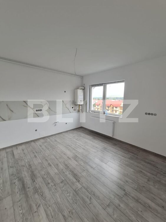 Apartament cu 3 camere, 2 balcoane, 59mp, finisaje noi, parcare inclusa, zona Catanelor