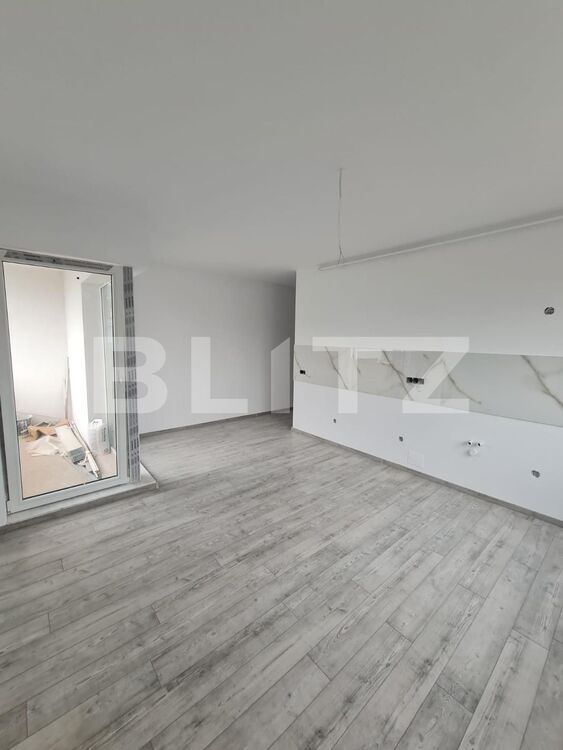 Apartament cu 3 camere, 2 balcoane, 59mp, finisaje noi, parcare inclusa, zona Catanelor