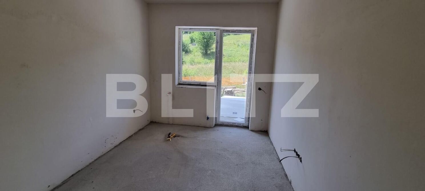 Apartament de 3 camere, 62 mp,zona Terra