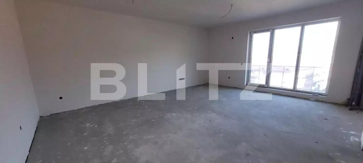 Apartament 3 camere, 80 mp, in ansamblu rezidential nou, zona Teilor