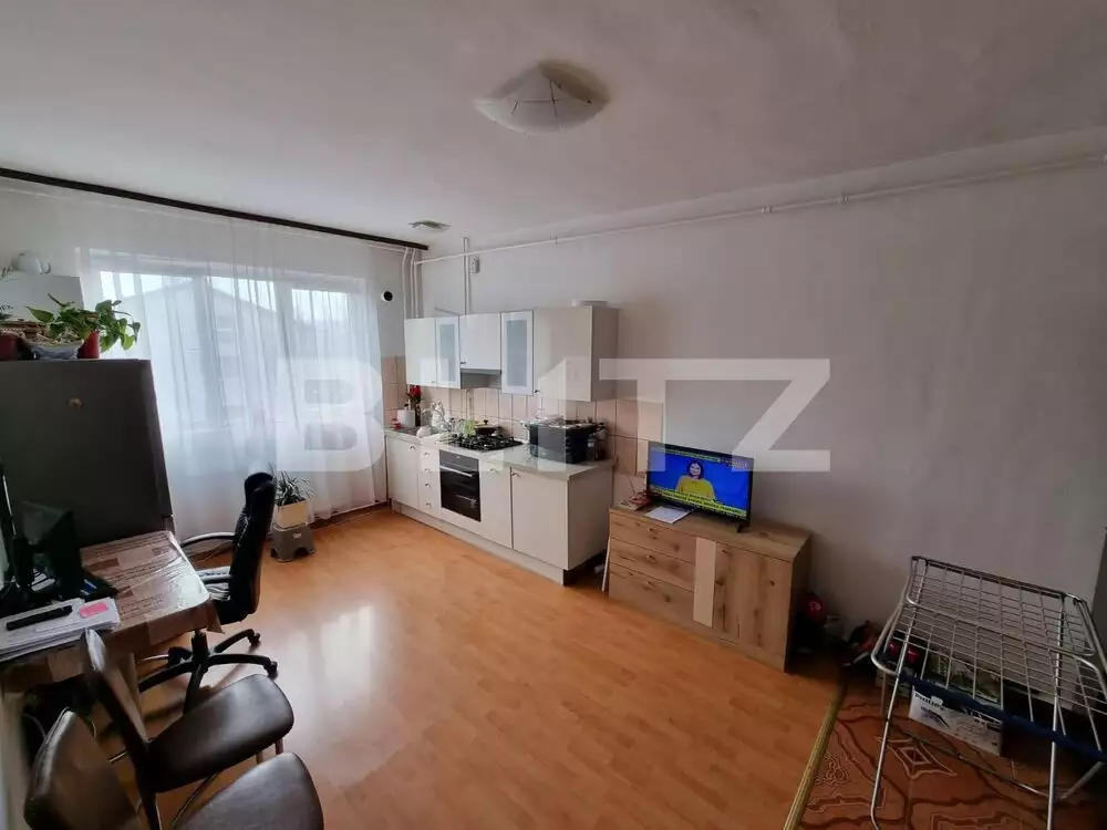 Apartament 2 camere, 41 mp, orientare estica, zona Lombului - PropertyBook