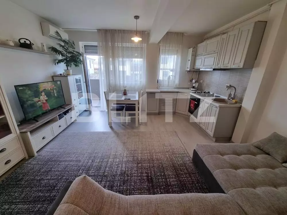 Apartament 2 camere, 51mp, garaj, balcon, zona Urusagului