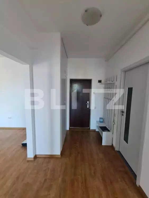 Apartament 2 camere decomandate, 56 mp, terasa inchisa, parcare, zona Porii