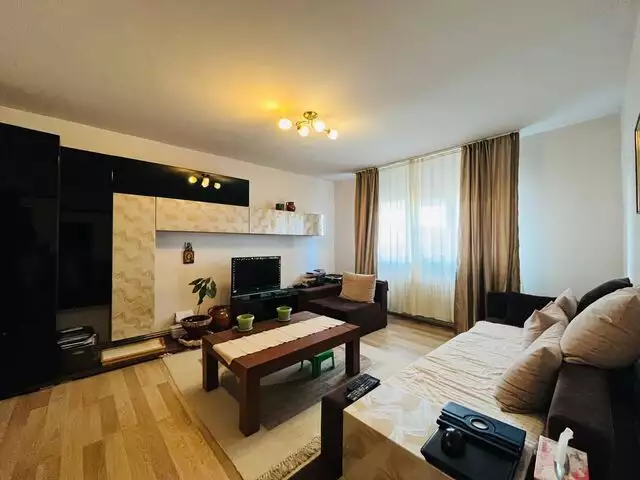 Apartament cu 3 camere de vanzare in Manastur - PropertyBook