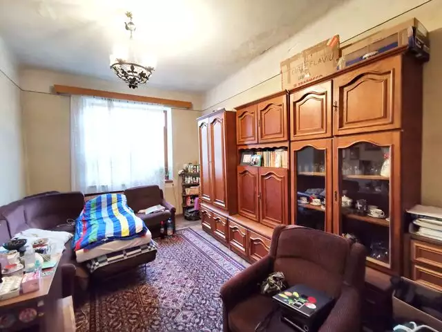 Apartament cu 3 camere in vila, aproape de Hotel Napoca Grigorescu - PropertyBook