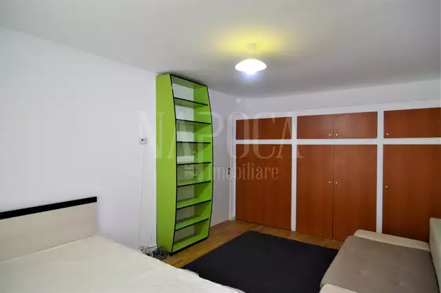 Vanzare apartament, o camera in Manastur - PropertyBook