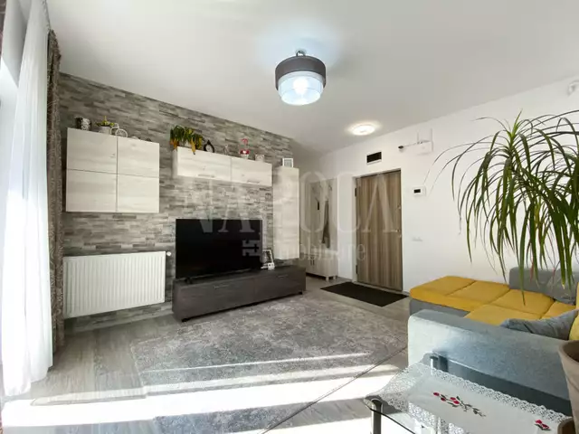 De vanzare apartament, 2 camere in Borhanci - PropertyBook