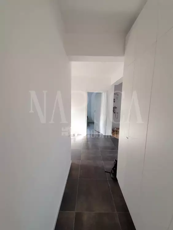 De vanzare apartament, 3 camere in Floresti