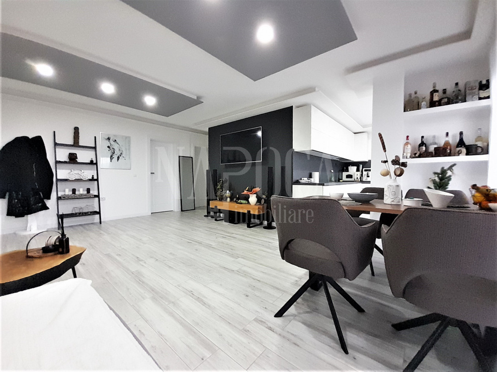 De vanzare apartament, 3 camere in Floresti