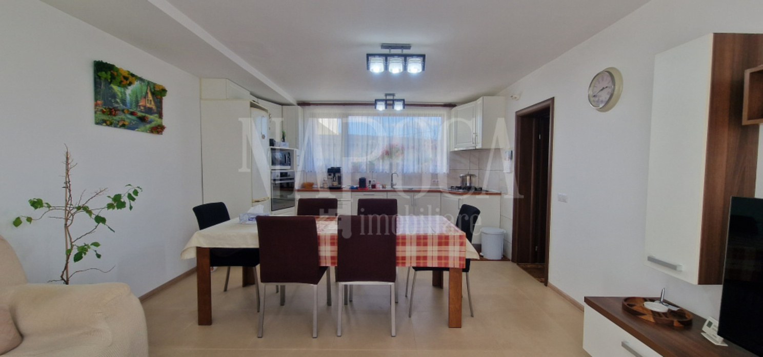 Se vinde casa, 6 camere in Borhanci