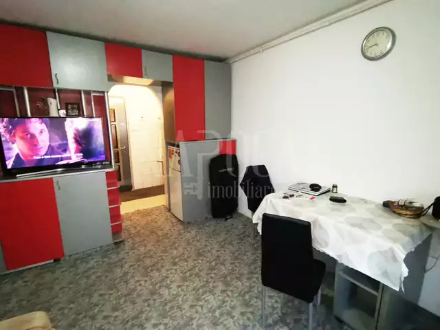 Vanzare apartament, o camera in Marasti - PropertyBook