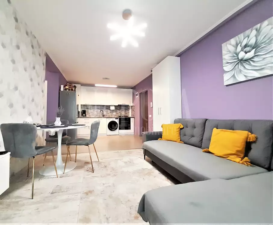 Se vinde apartament, 2 camere in Floresti