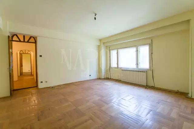 Vanzare apartament, 4 camere in Gheorgheni - PropertyBook