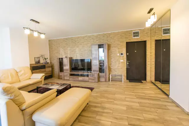 De vanzare apartament, 3 camere in Gheorgheni - PropertyBook