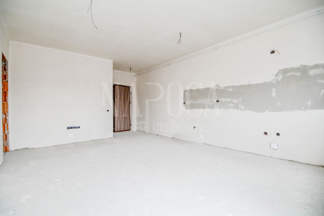 Vanzare apartament, 3 camere in Floresti