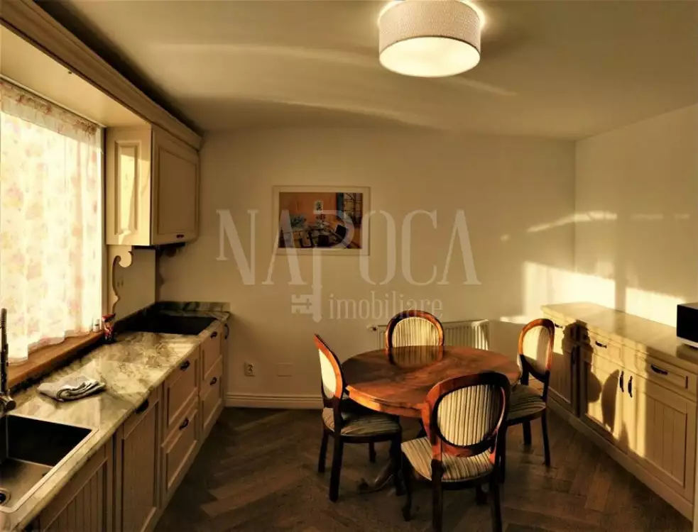 Vanzare apartament, 4 camere in Grigorescu - PropertyBook
