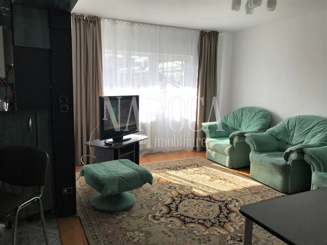 Se vinde apartament, 3 camere in Manastur - PropertyBook