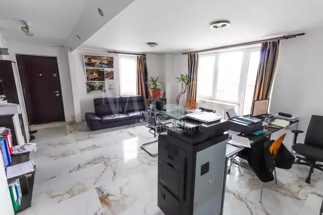 De vanzare apartament, 3 camere in Marasti - PropertyBook