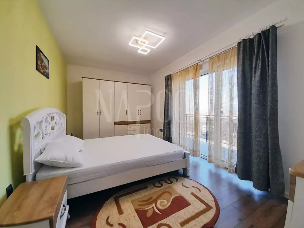 Vanzare apartament, 3 camere in Floresti