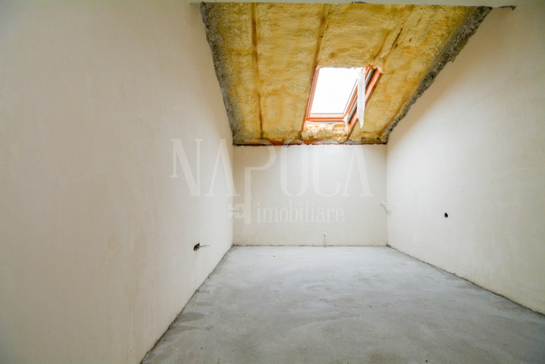 Vanzare apartament, 3 camere in Floresti