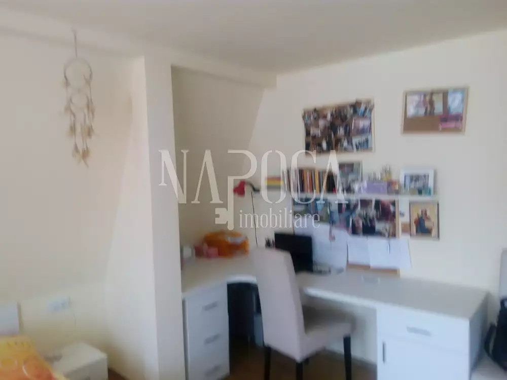 Vanzare apartament, 3 camere in Floresti